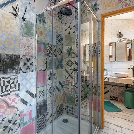 Casa Di Roccia For 8 People In Istria - Pet Friendly With Heated Pool & Jacuzzi * Marčana